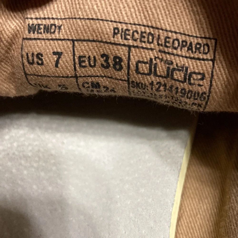 Shoes - Picture 5 of 5